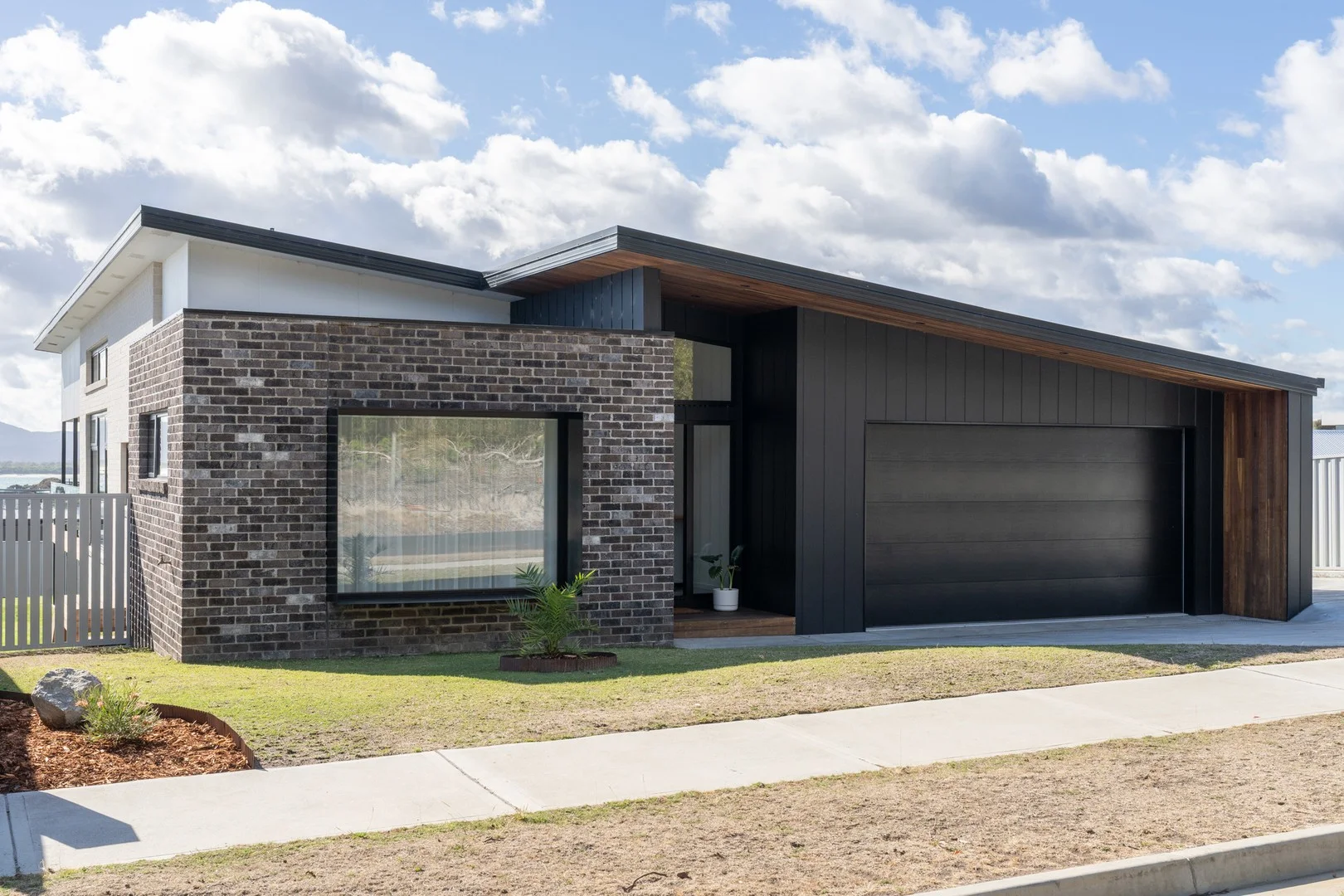 42 Bushland Avenue, Hawley Beach TAS 7307