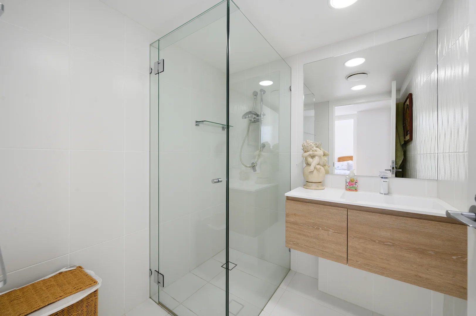 Additional image 15 of 5467 Bay Hill Terrace, Sanctuary Cove QLD 4212
