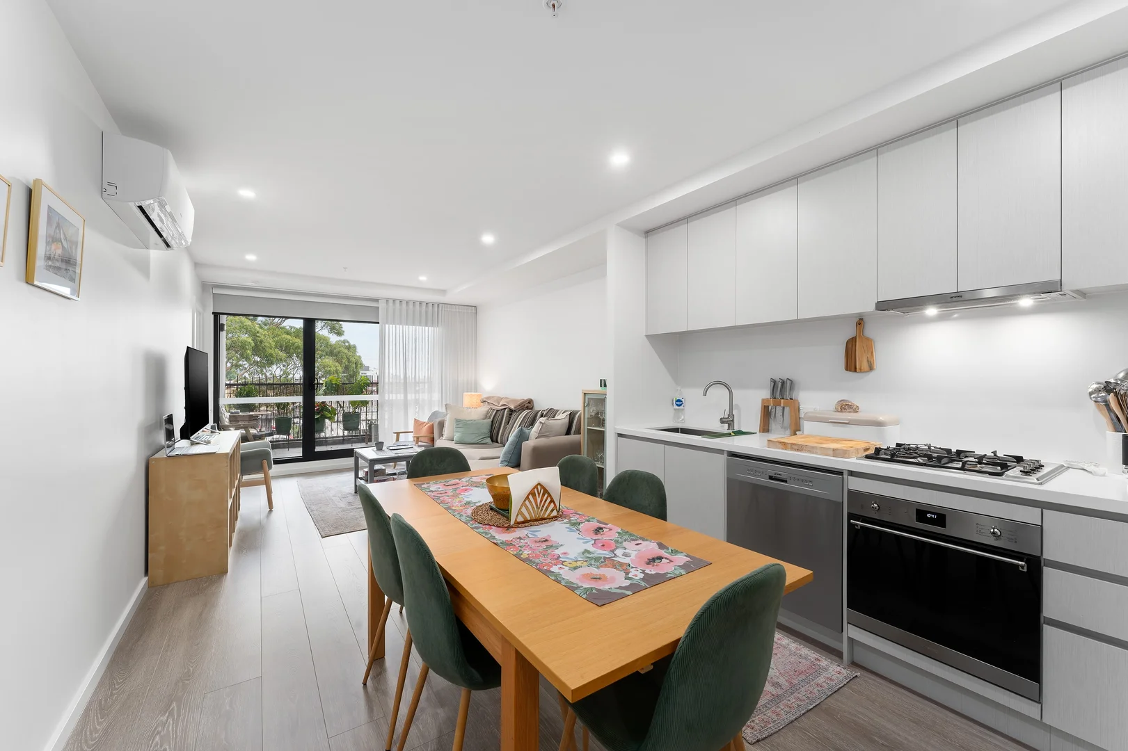 Additional image 3 of 202/1A Omeo Court, Bentleigh East VIC 3165