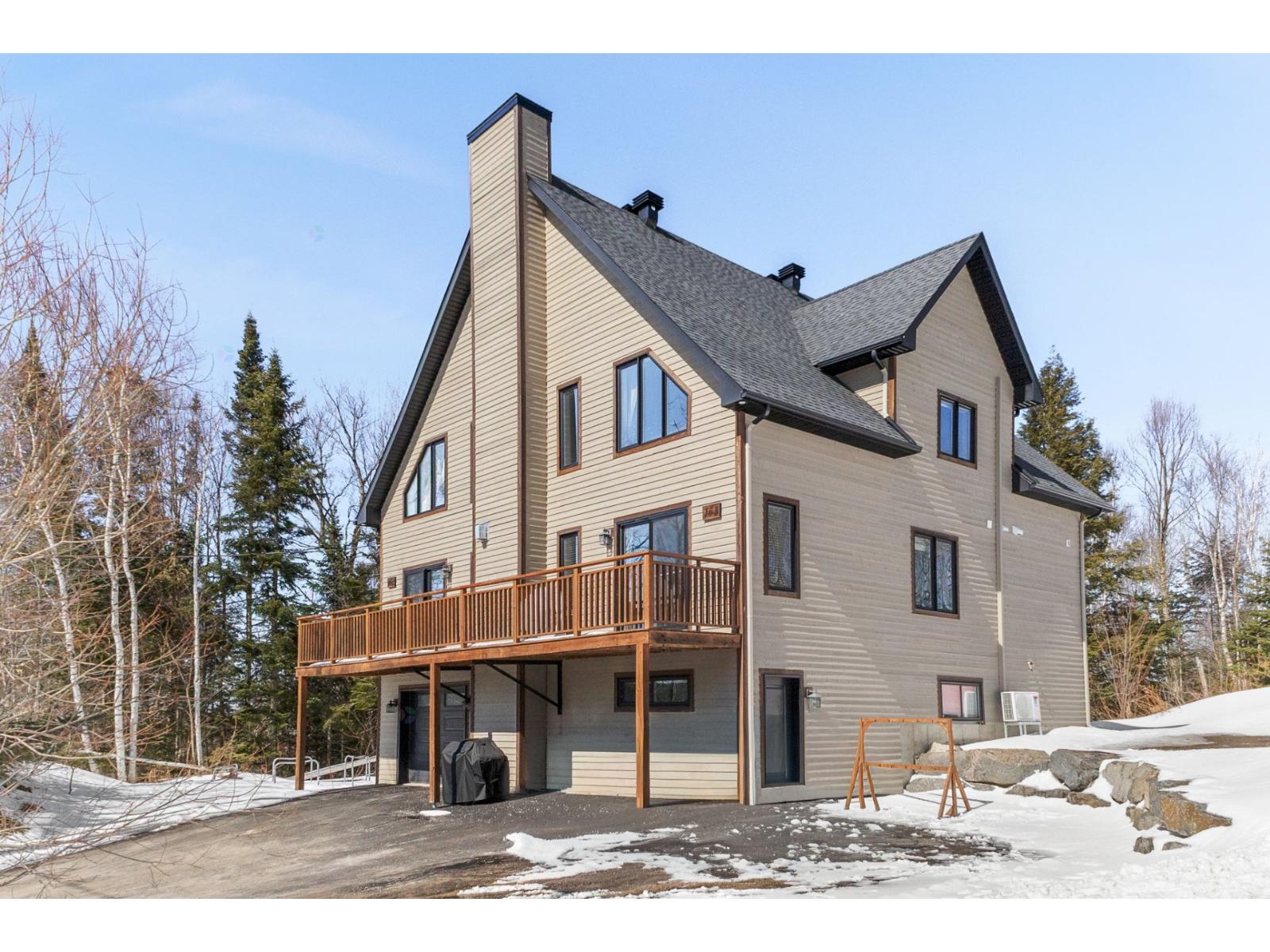 153 Rue du Harfang-des-Neiges