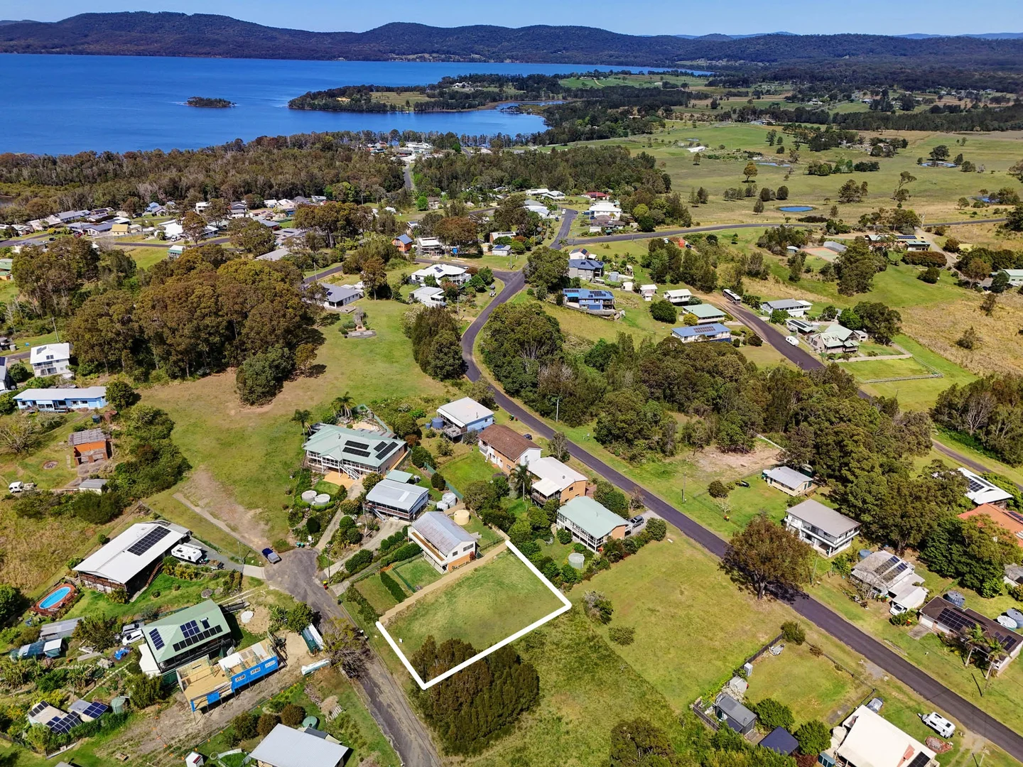 Additional image 7 of 10 Illawarra Crescent, Coomba Park NSW 2428