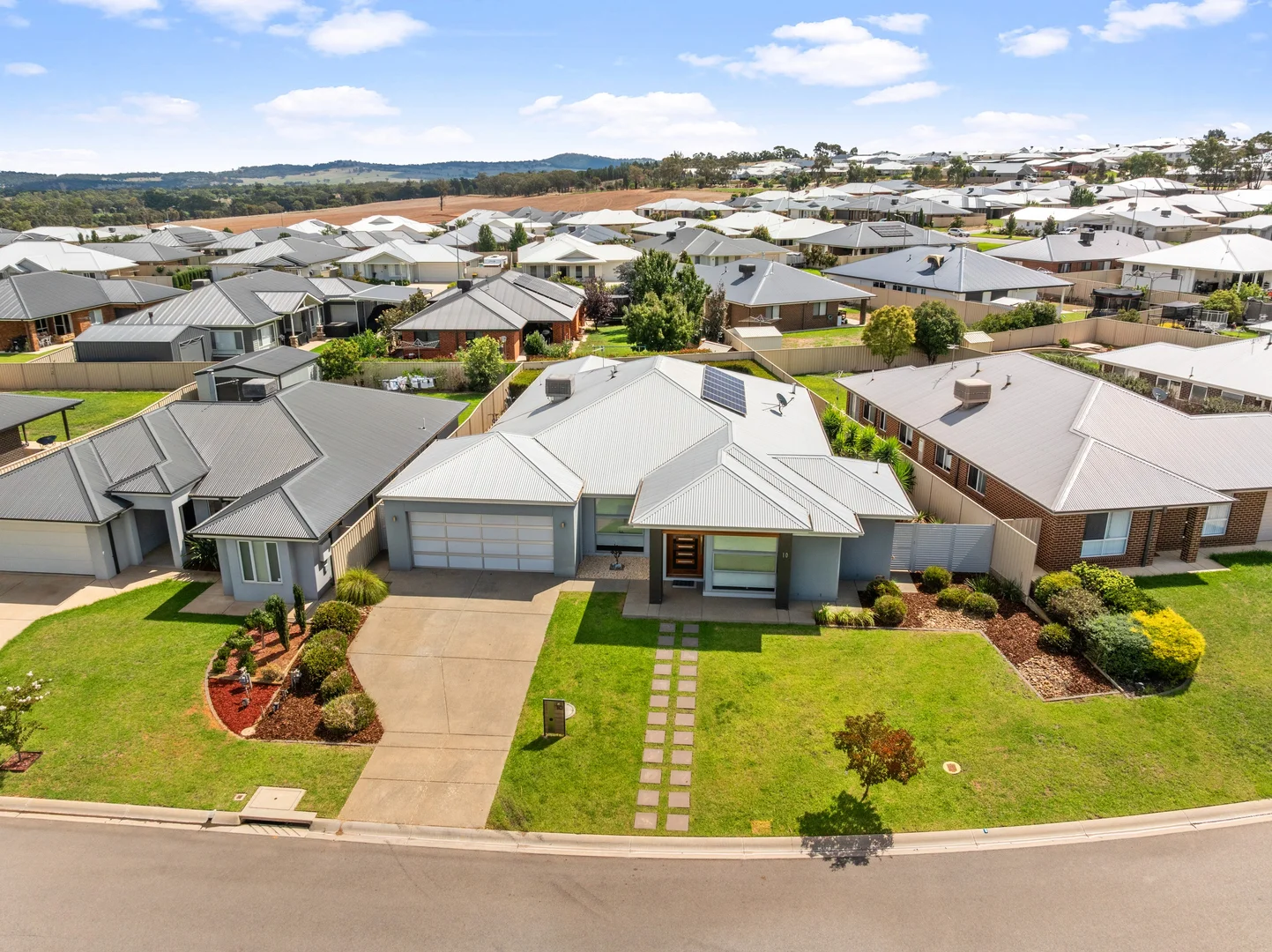 Additional image 2 of 10 Goonawarra Street, Gobbagombalin NSW 2650