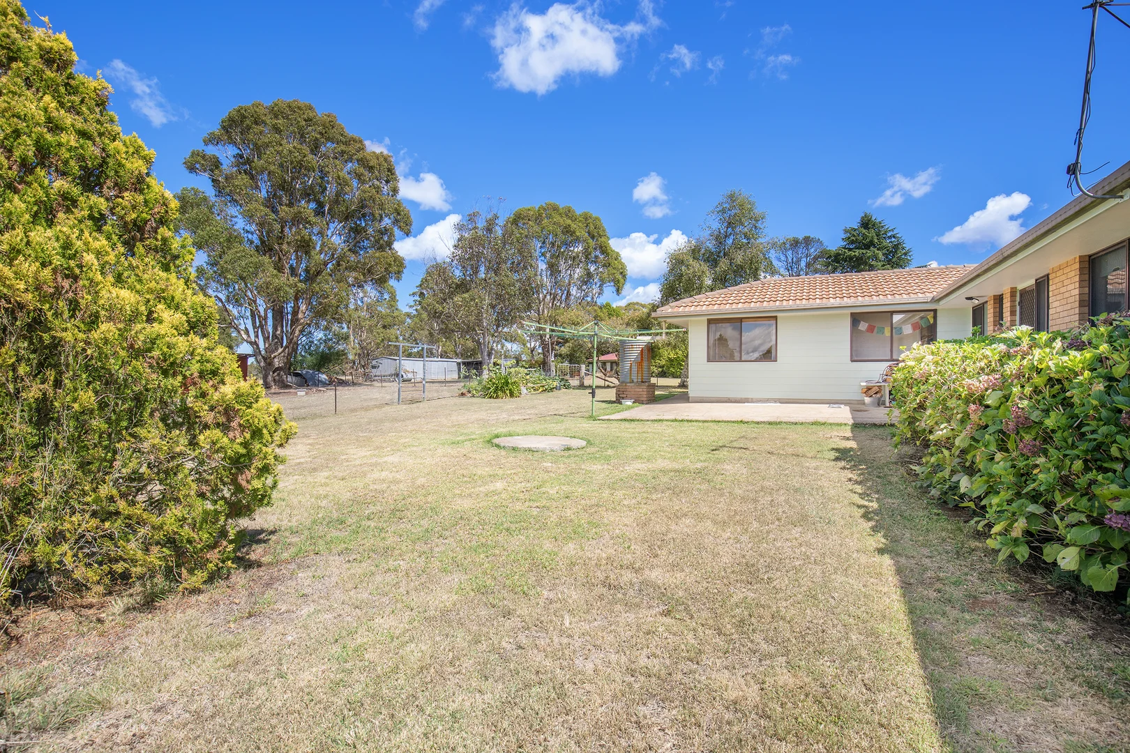 Additional image 12 of 9-11 Pearson Street, Guyra NSW 2365