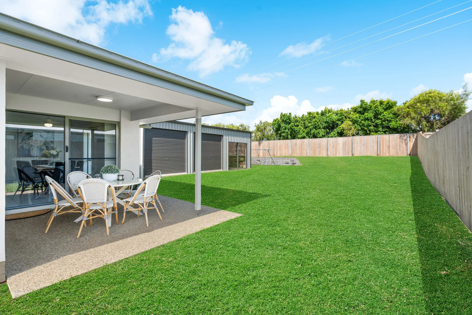 Additional image 2 of 21 Raffia Street, Rural View QLD 4740