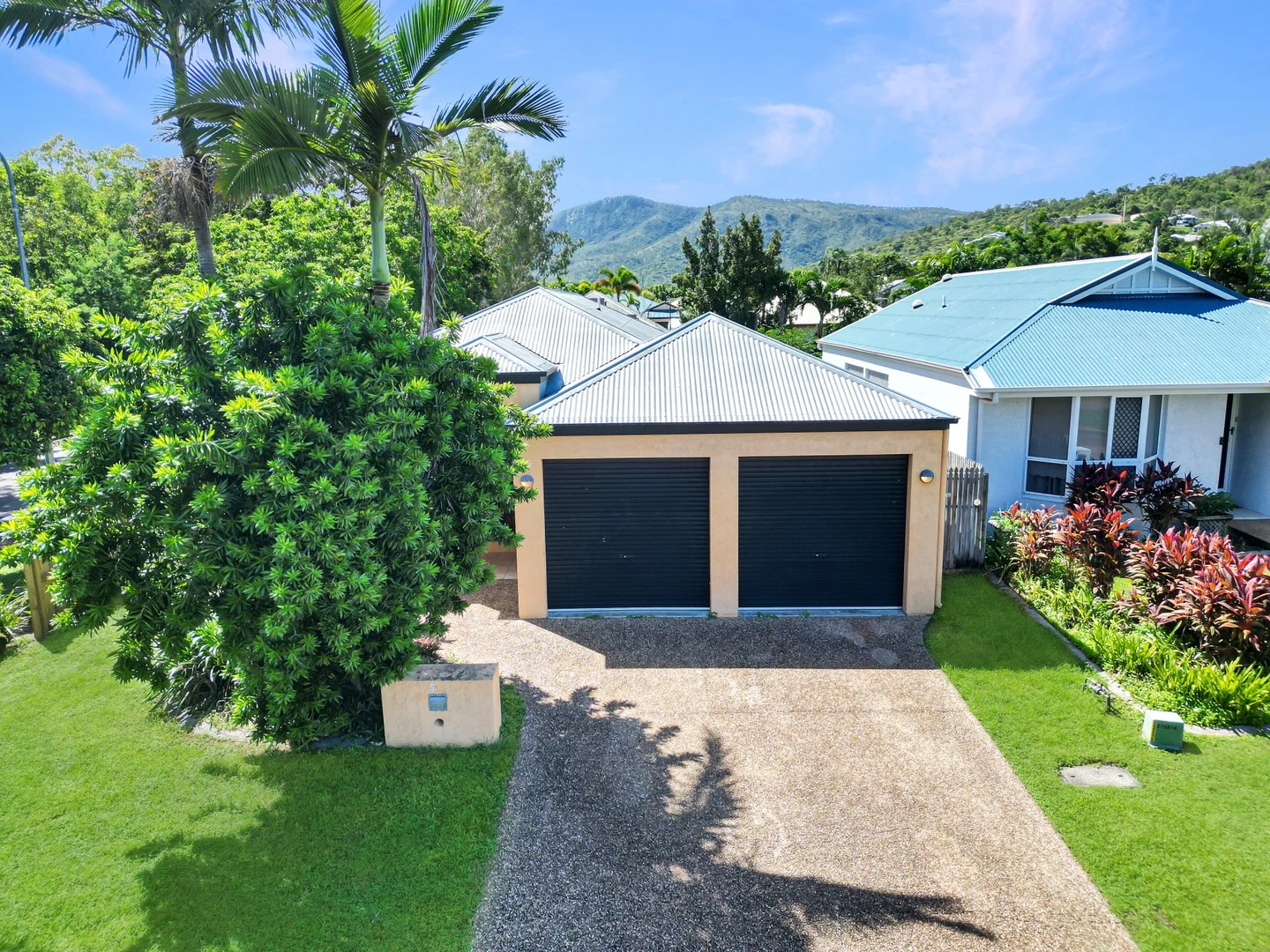 6 Carallia Place, Douglas QLD 4814