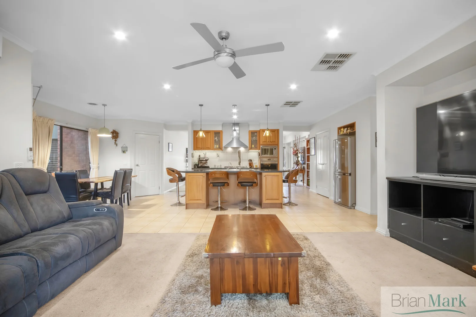 47 Baden Powell Drive, Tarneit VIC 3029 photo 4