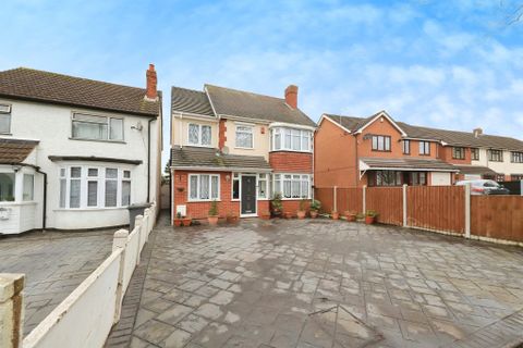 Birmingham New Road, Lanesfield, Wolverhampton WV4