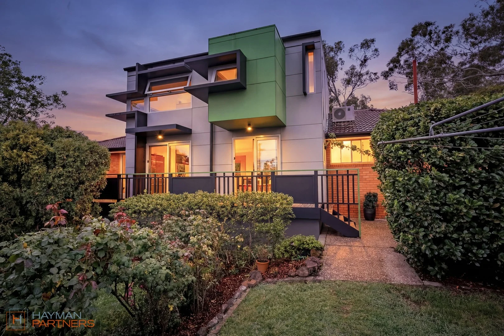 10 Henderson Street, Garran ACT 2605