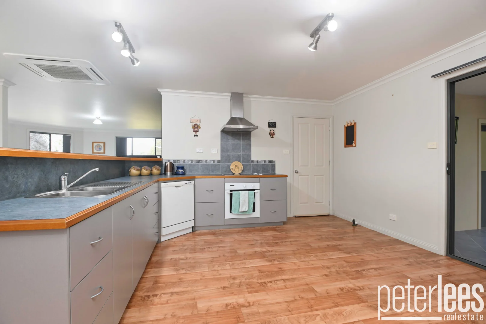Additional image 2 of 37 Blackstone Road, Blackstone Heights TAS 7250