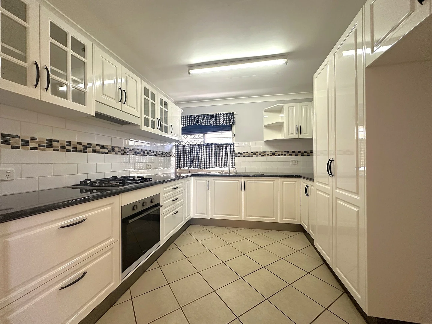 2 Elm Street, Barcaldine QLD 4725