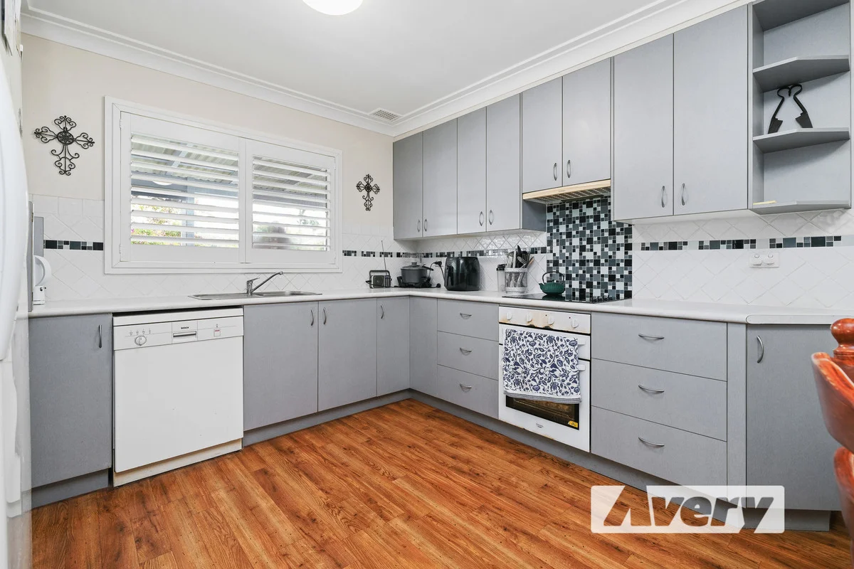 Additional image 5 of 26 Lake Road, Fennell Bay NSW 2283