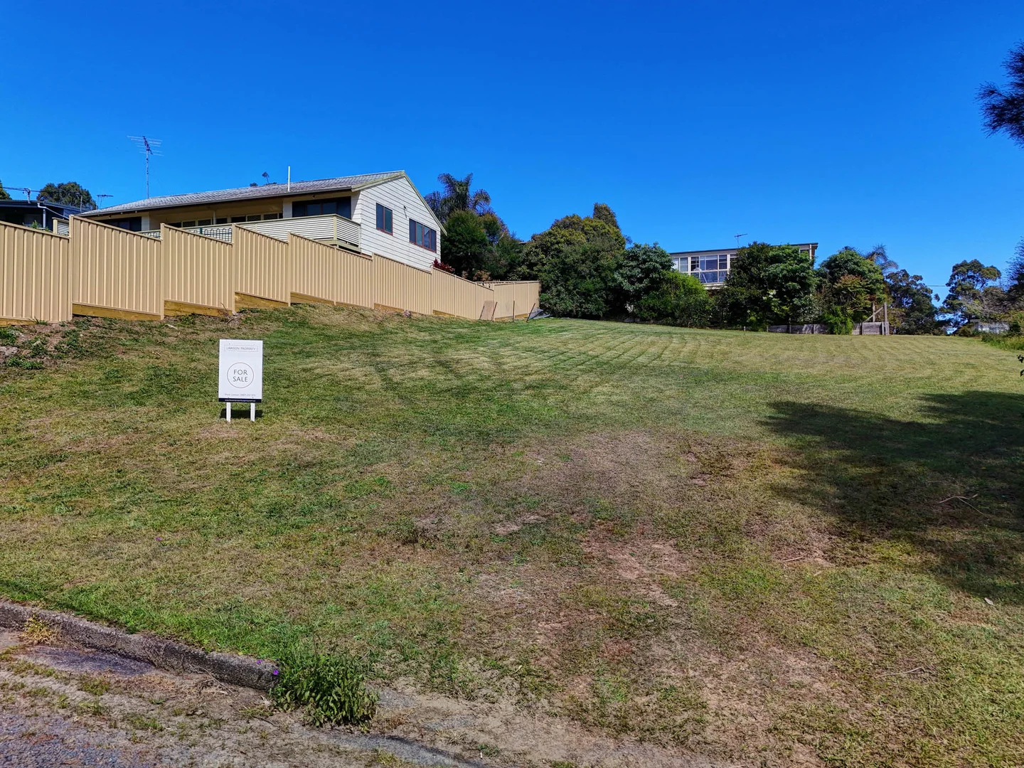Additional image 3 of 10 Illawarra Crescent, Coomba Park NSW 2428