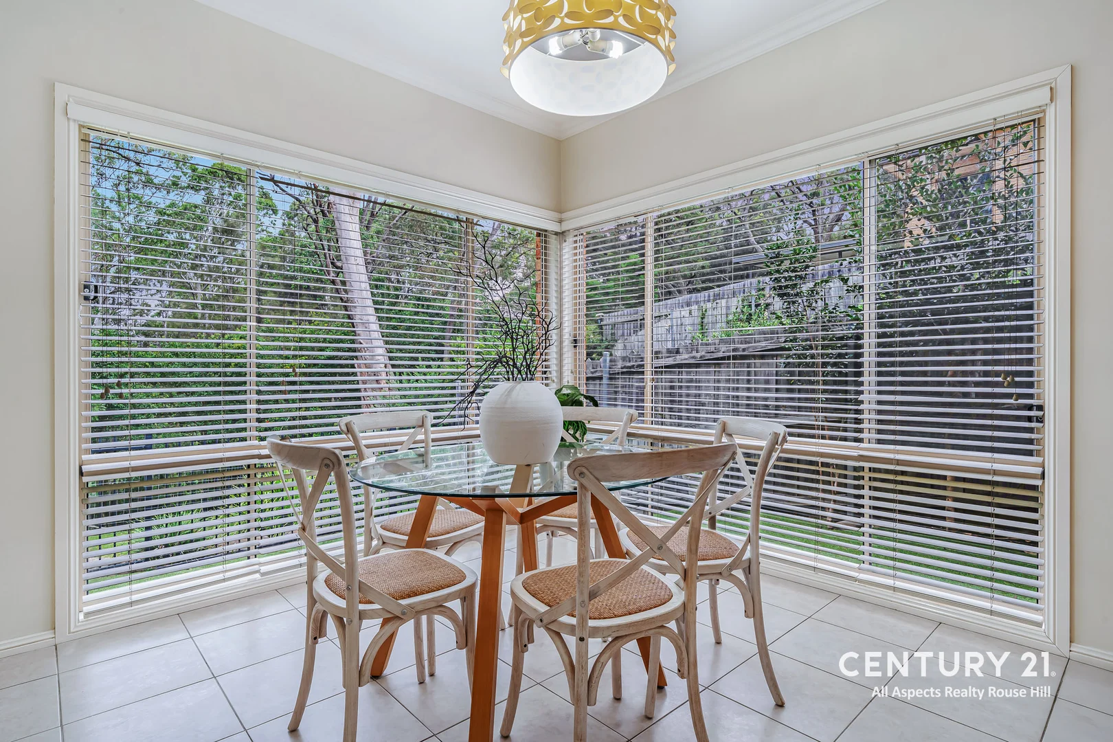 17 Dennison Close, Rouse Hill NSW 2155 photo 5