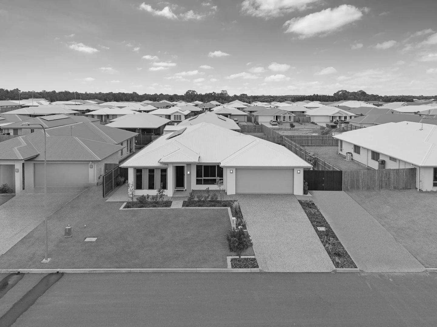 17 Frederick Circuit, Eli Waters QLD 4655