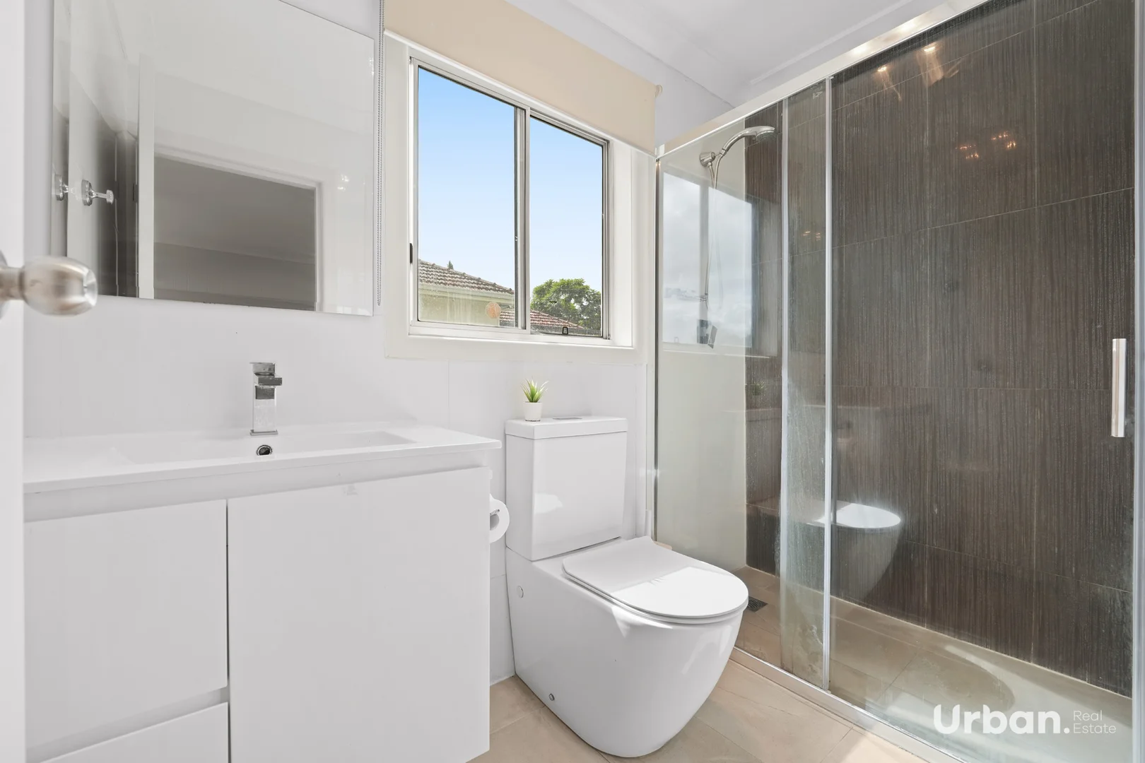 Additional image 7 of 46 Johnson Avenue, Seven Hills NSW 2147