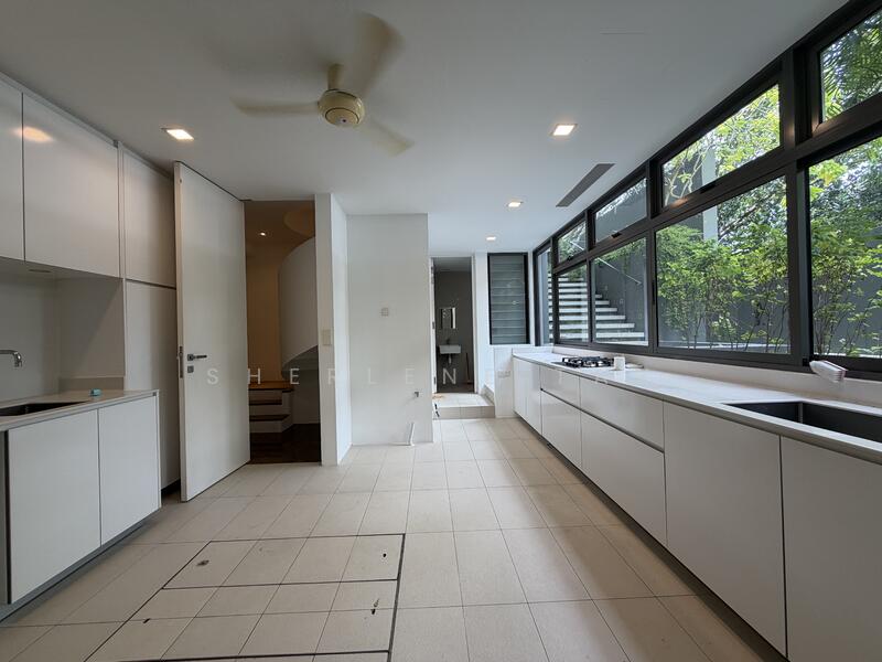 Additional image 18 of GCB at King Albert Park