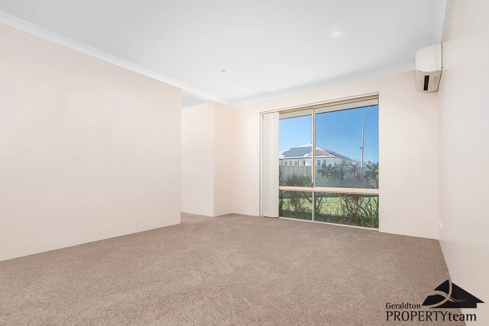 Additional image 13 of 19 Reef Boulevard, Drummond Cove WA 6532
