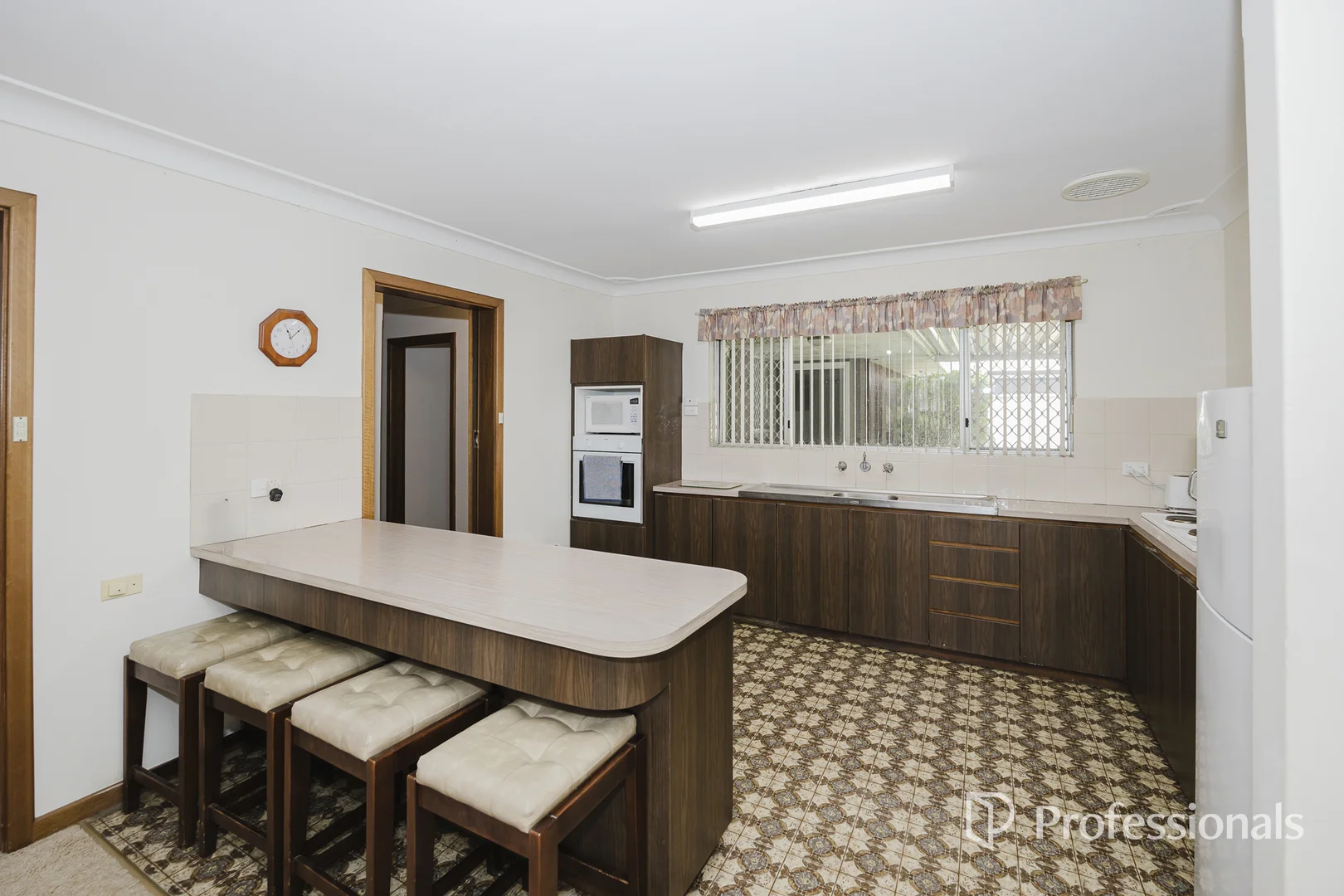 Additional image 10 of 38 Parin Road, Marangaroo WA 6064