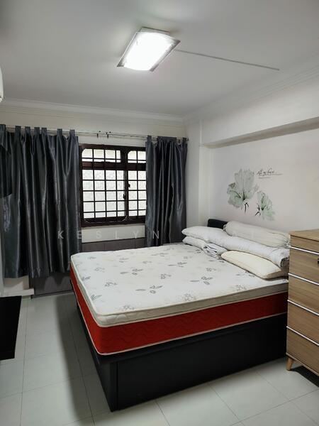 953 Hougang Avenue 9 photo 3