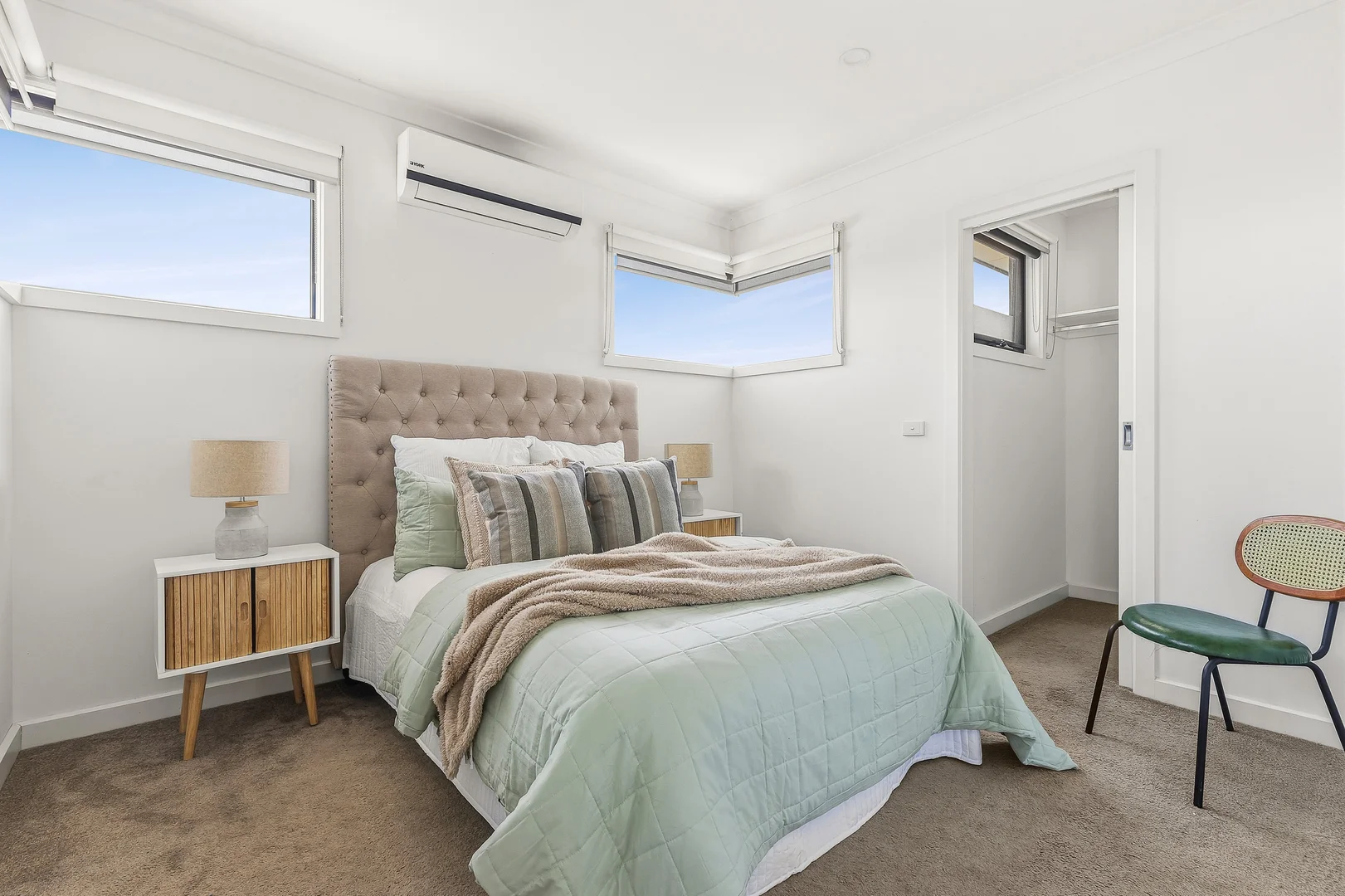 Additional image 5 of 2/4 Talbett Street, Burwood VIC 3125