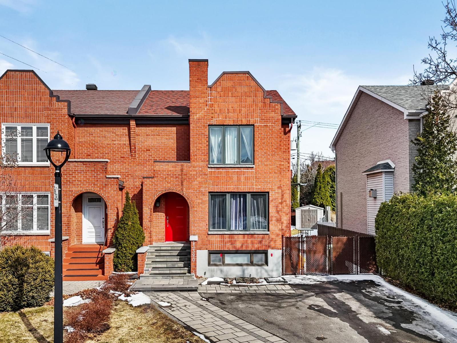 13390 Rue Forsyth