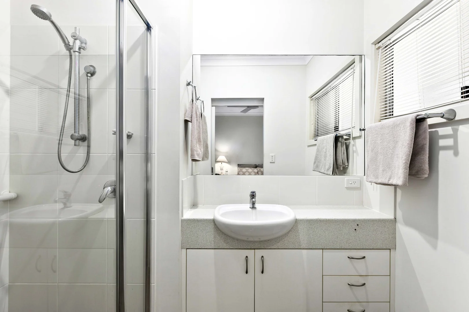 Additional image 12 of 7/201 Torquay Terrace, Torquay QLD 4655