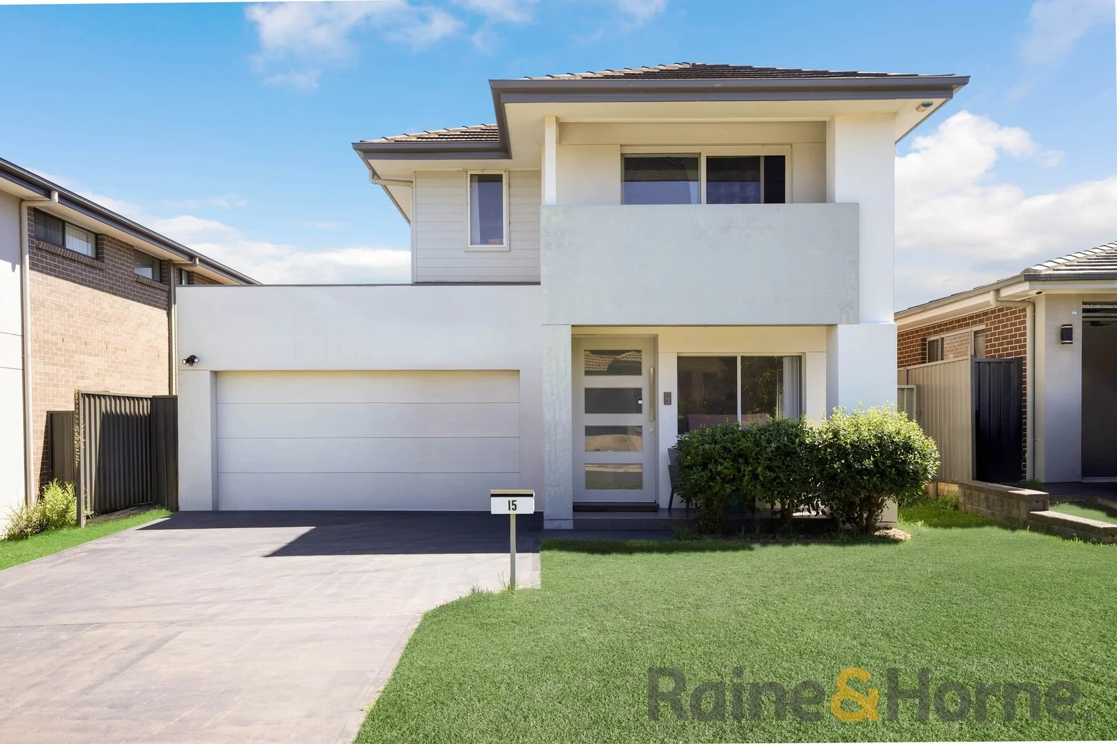 15 Victor Street, Gregory Hills NSW 2557