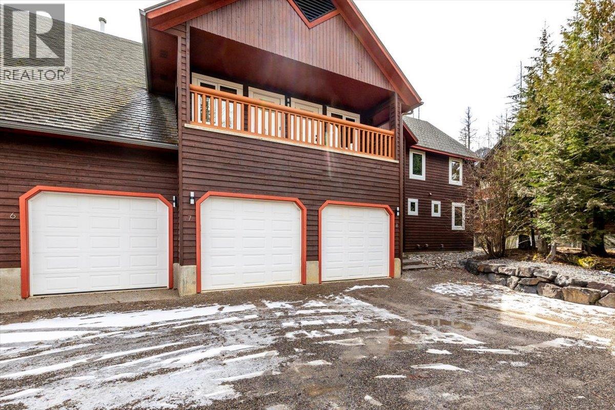 4576 Timberline Crescent Unit# 6