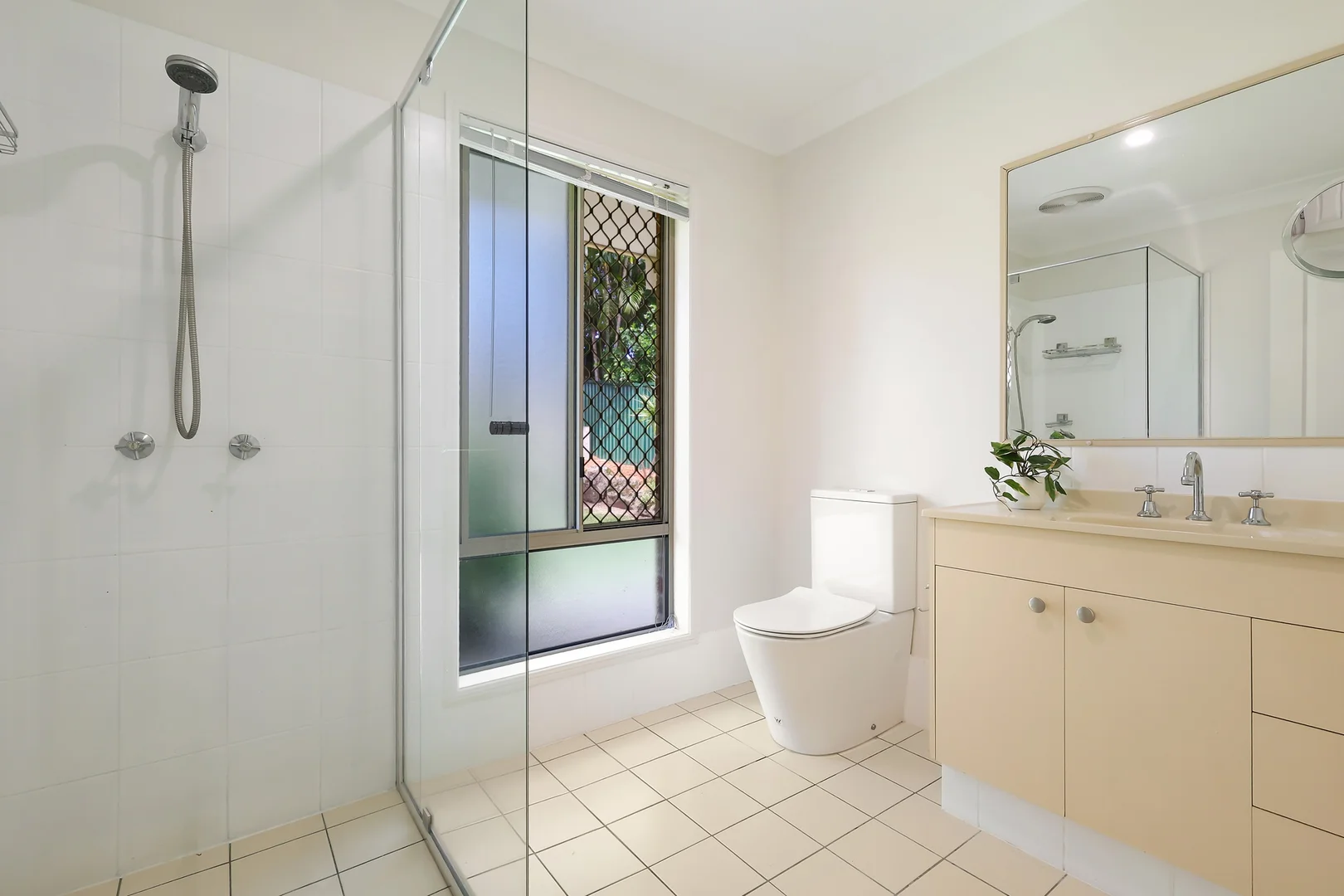 Additional image 11 of 7 CONVERY CRESCENT, Highland Park QLD 4211
