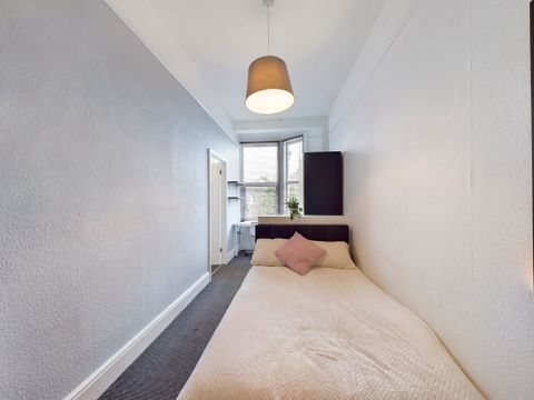 Apsley Road, Mutley PL4, Room to rent
