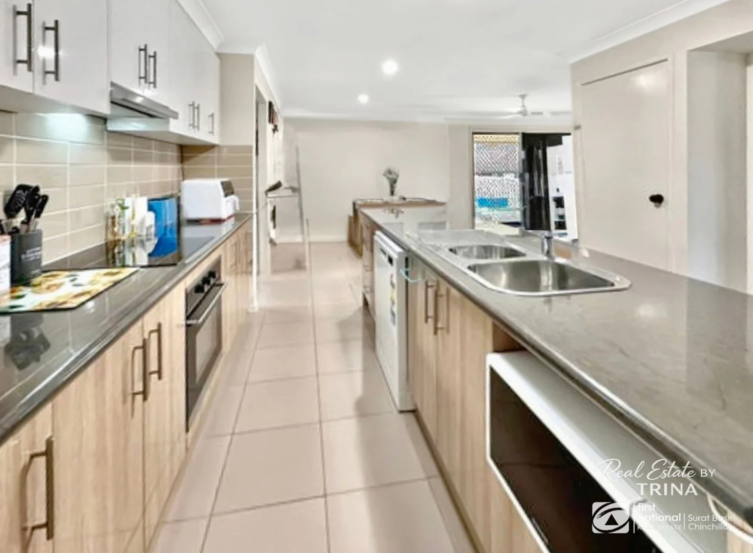 16 Freeman Close, Chinchilla QLD 4413 photo 5