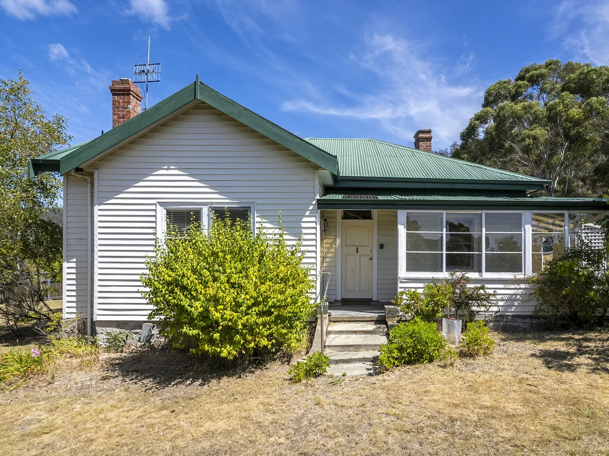 27 Tasman Highway, Orford TAS 7190