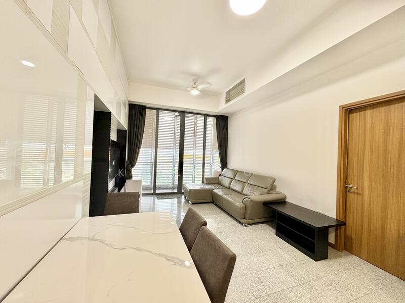 71 Punggol Central photo 3