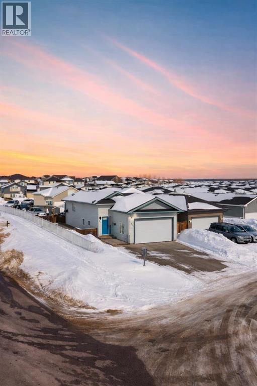 100 Swanson Crescent