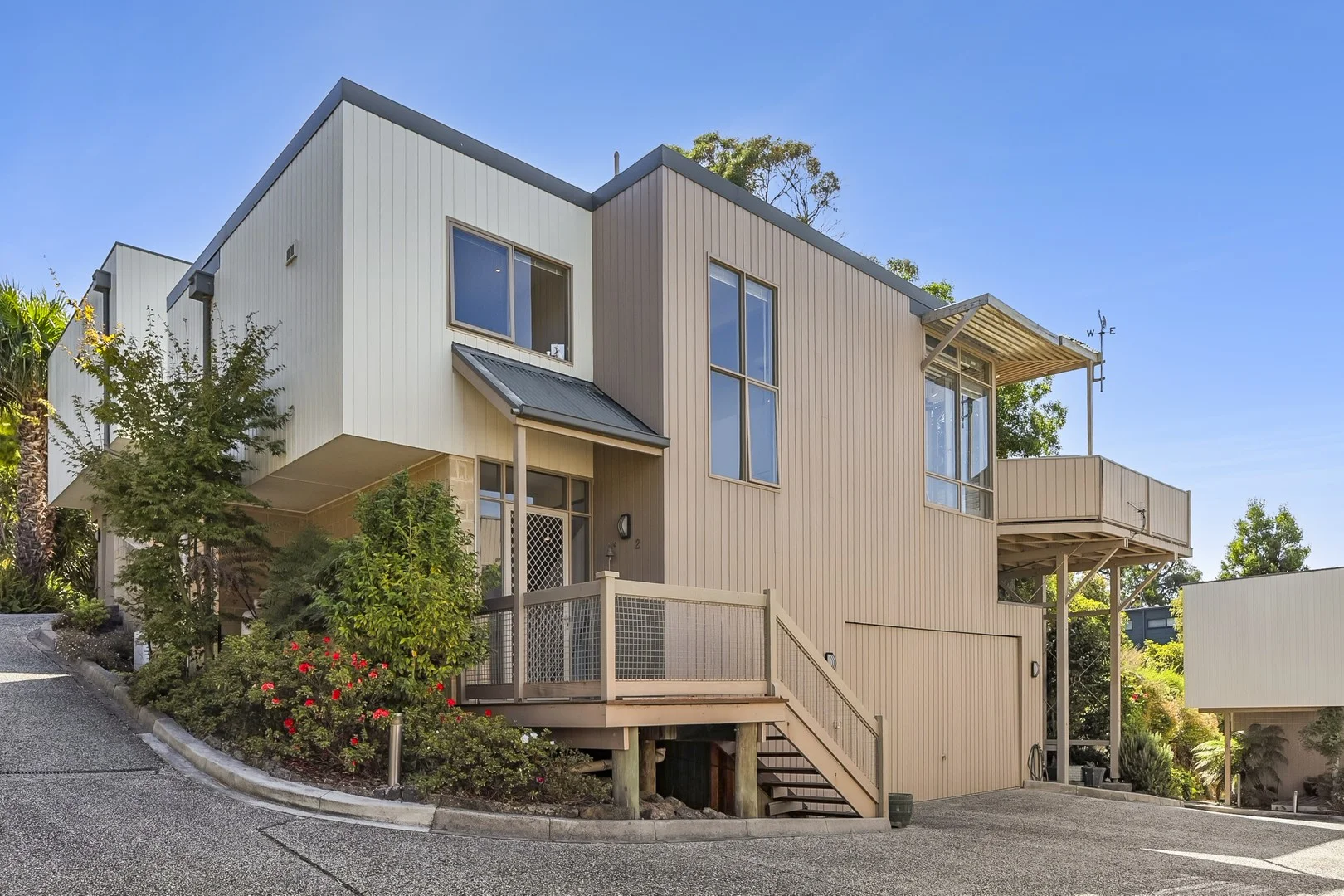 2/12 Anderson Street, Lorne VIC 3232