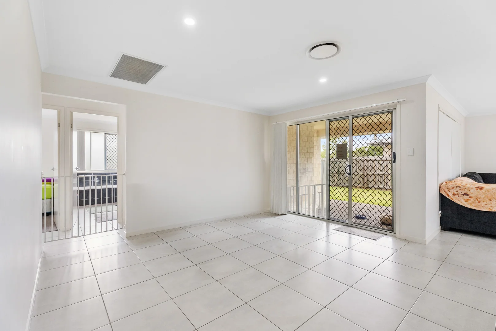 Additional image 5 of 15 Samphire Street, Eli Waters QLD 4655