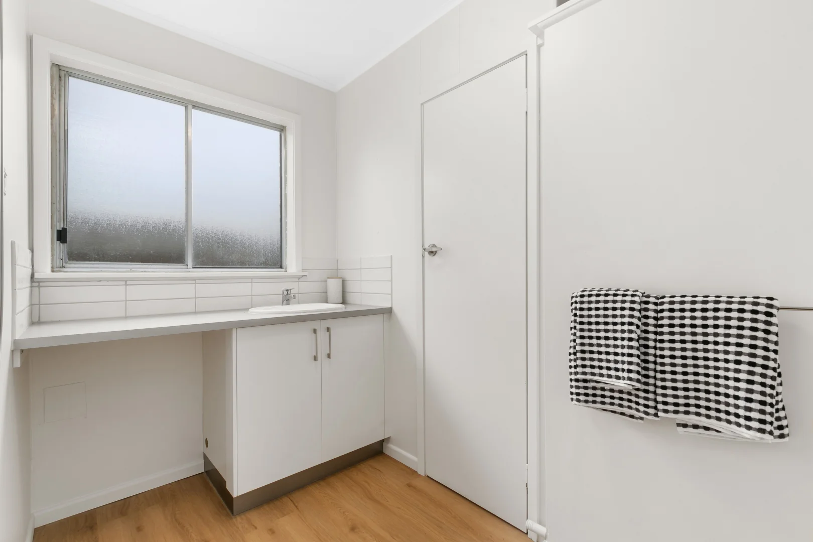 Additional image 14 of 1-3/14 Sinclair Avenue, Morwell VIC 3840