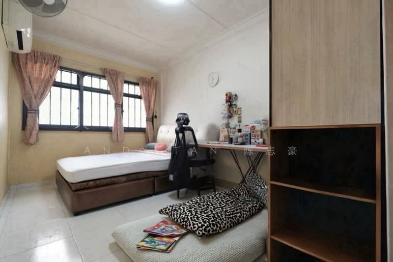 470 Sembawang Drive photo 2