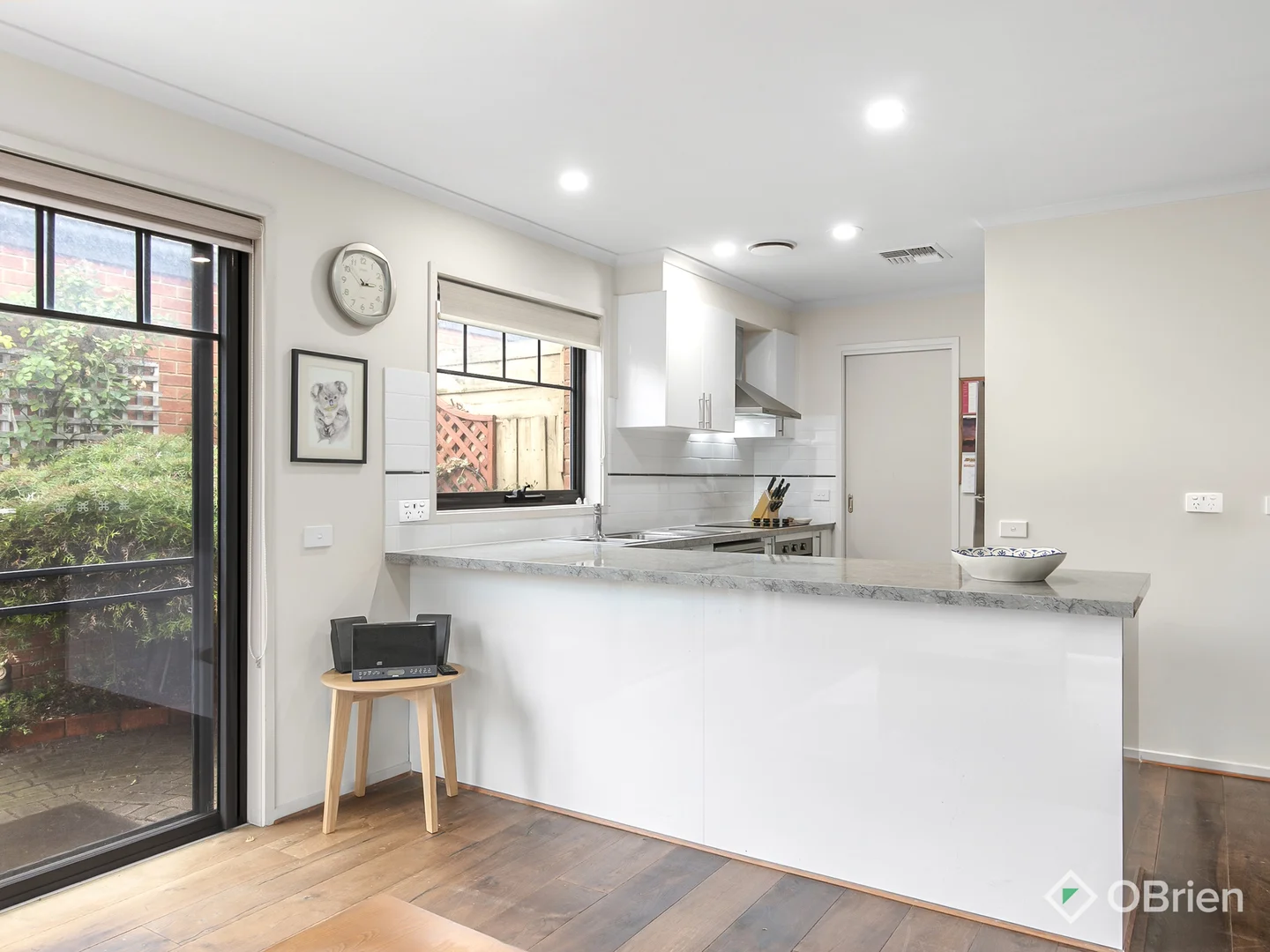 Additional image 9 of 2/12 Haig Street, Mornington VIC 3931