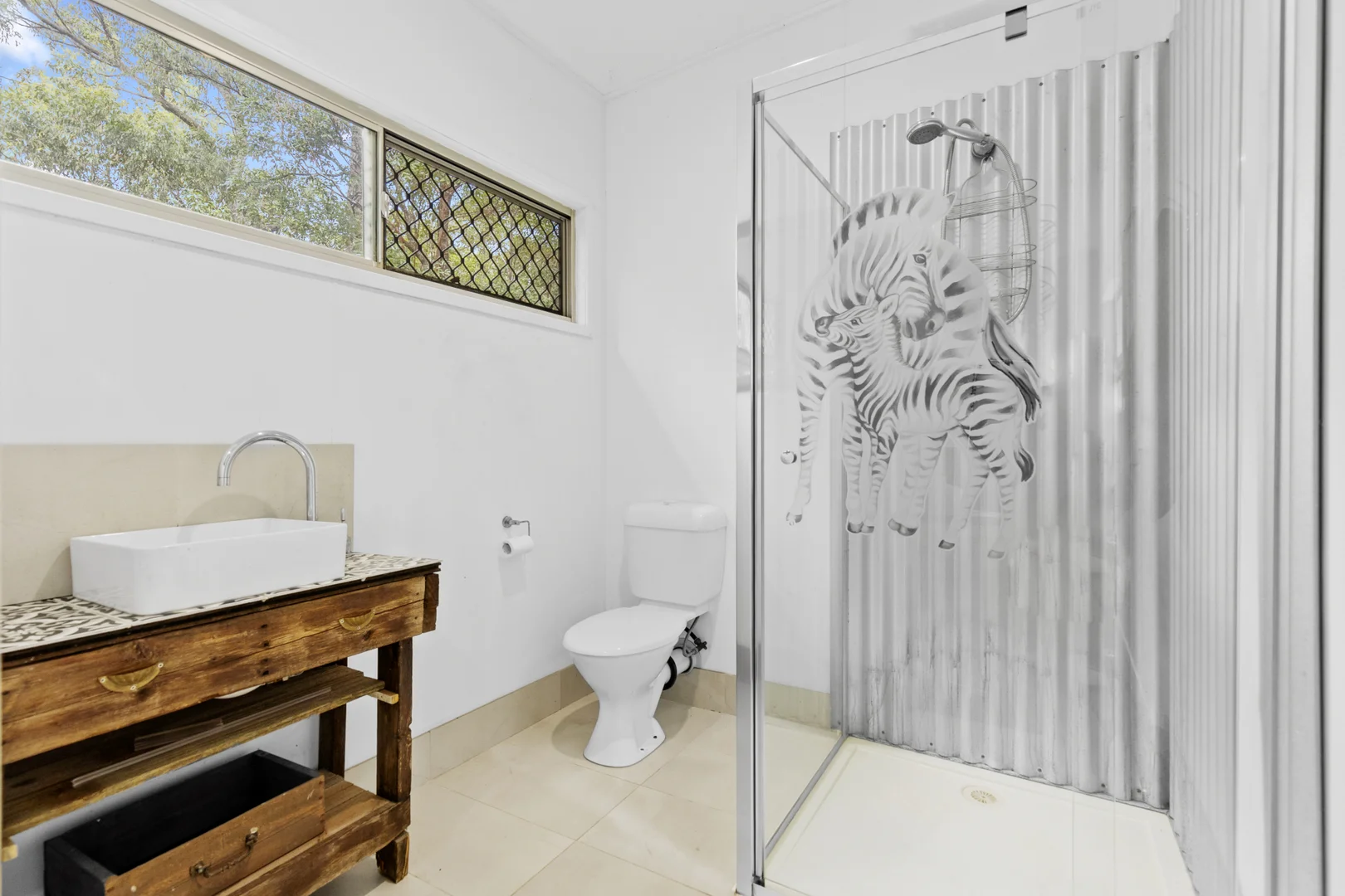 Additional image 33 of 14 King Parrot Court, Clagiraba QLD 4211