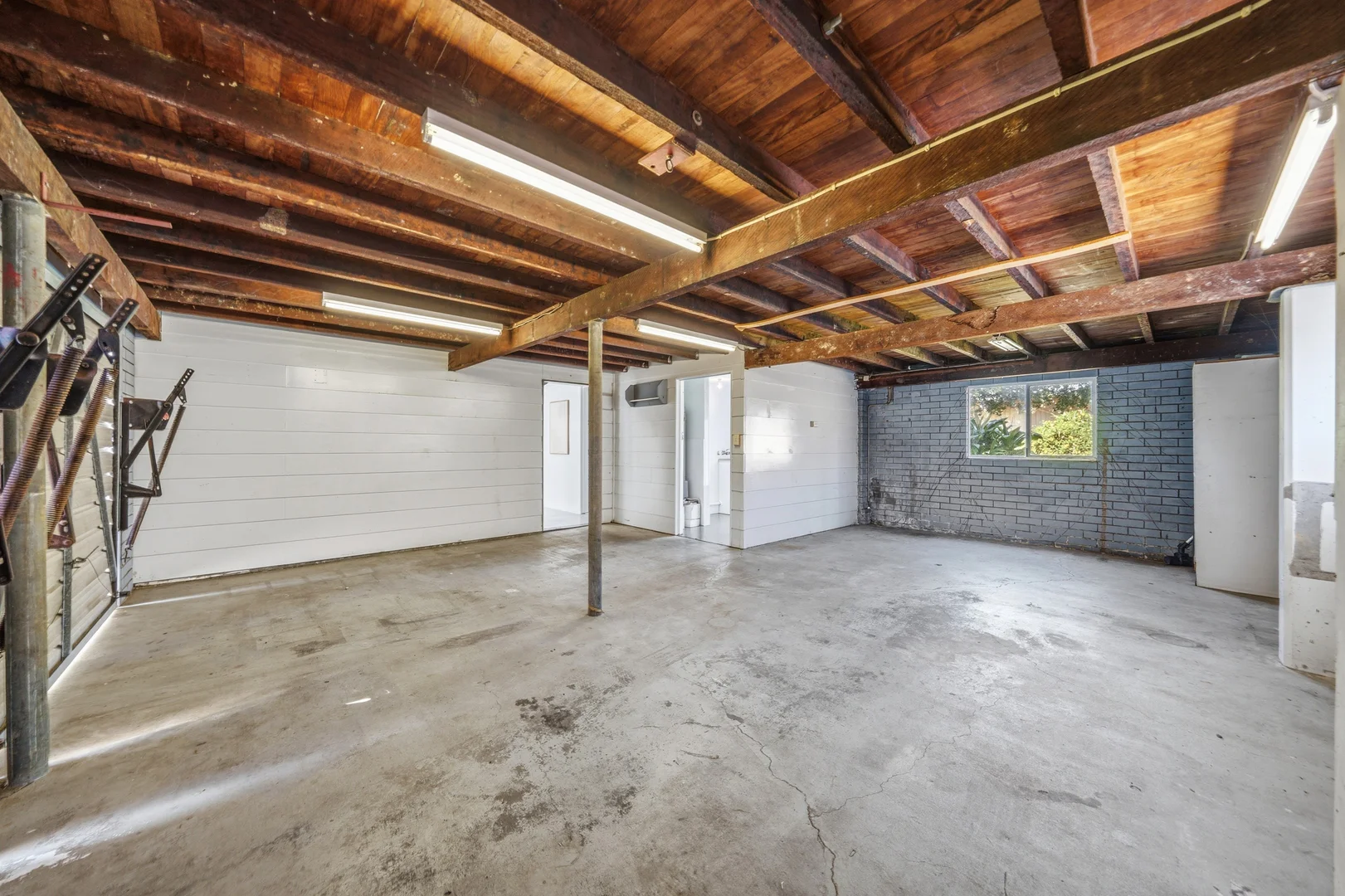 Additional image 7 of 18 Mentone Avenue, Bundall QLD 4217