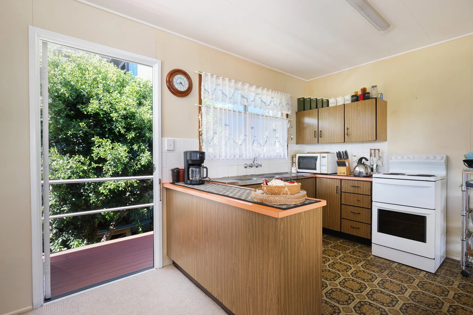 Additional image 16 of 15 Galeen Street, Point Lookout QLD 4183