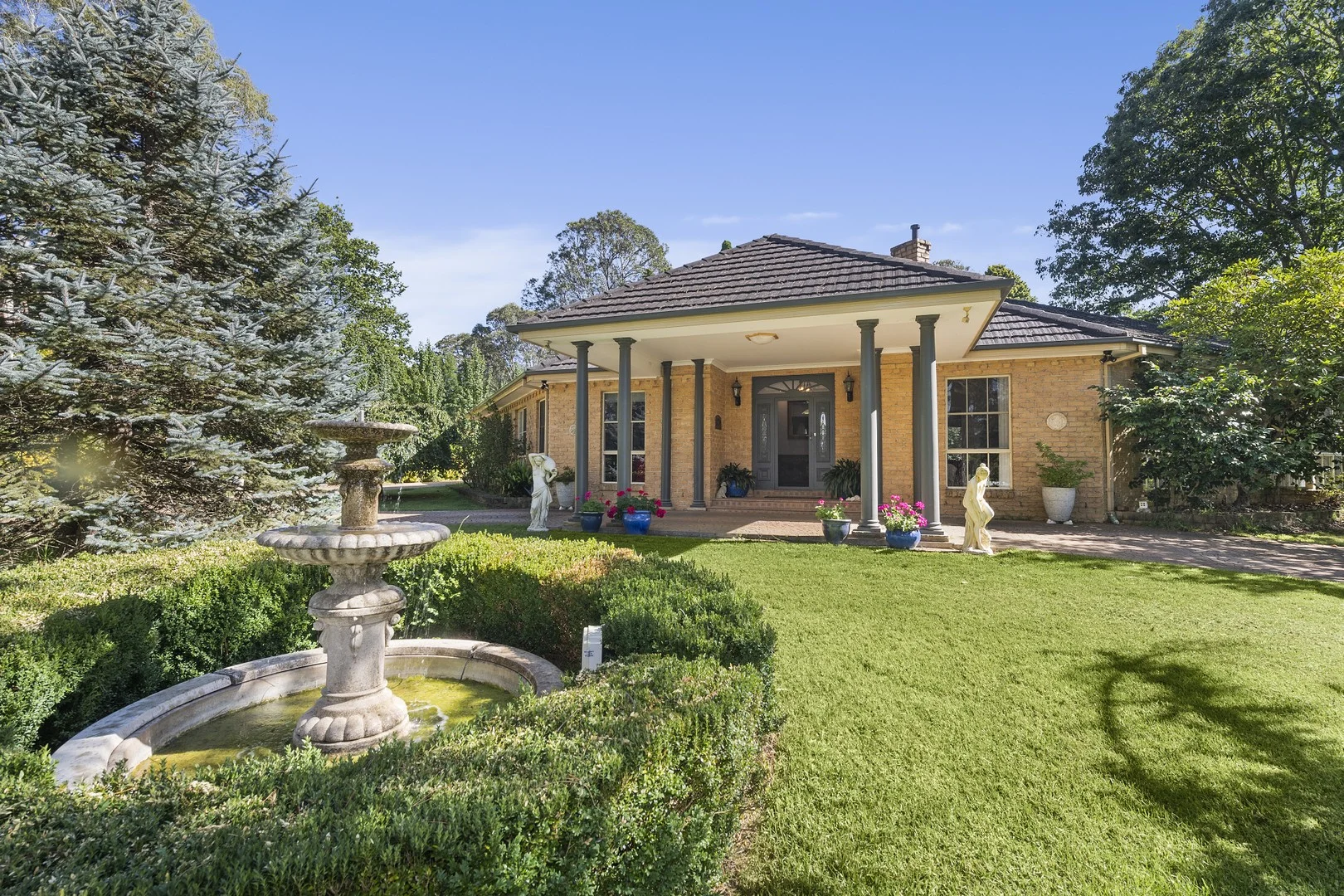 46 Charlotte Street, Burradoo NSW 2576