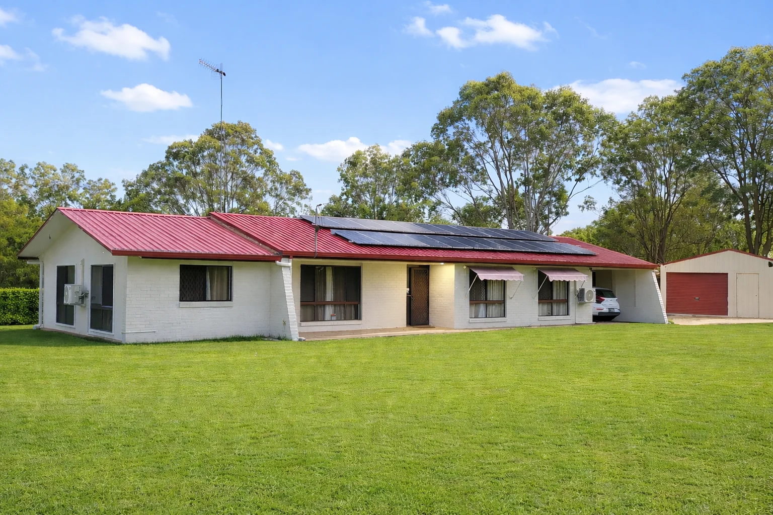 82-86 Kooralbyn Drive, Kooralbyn QLD 4285