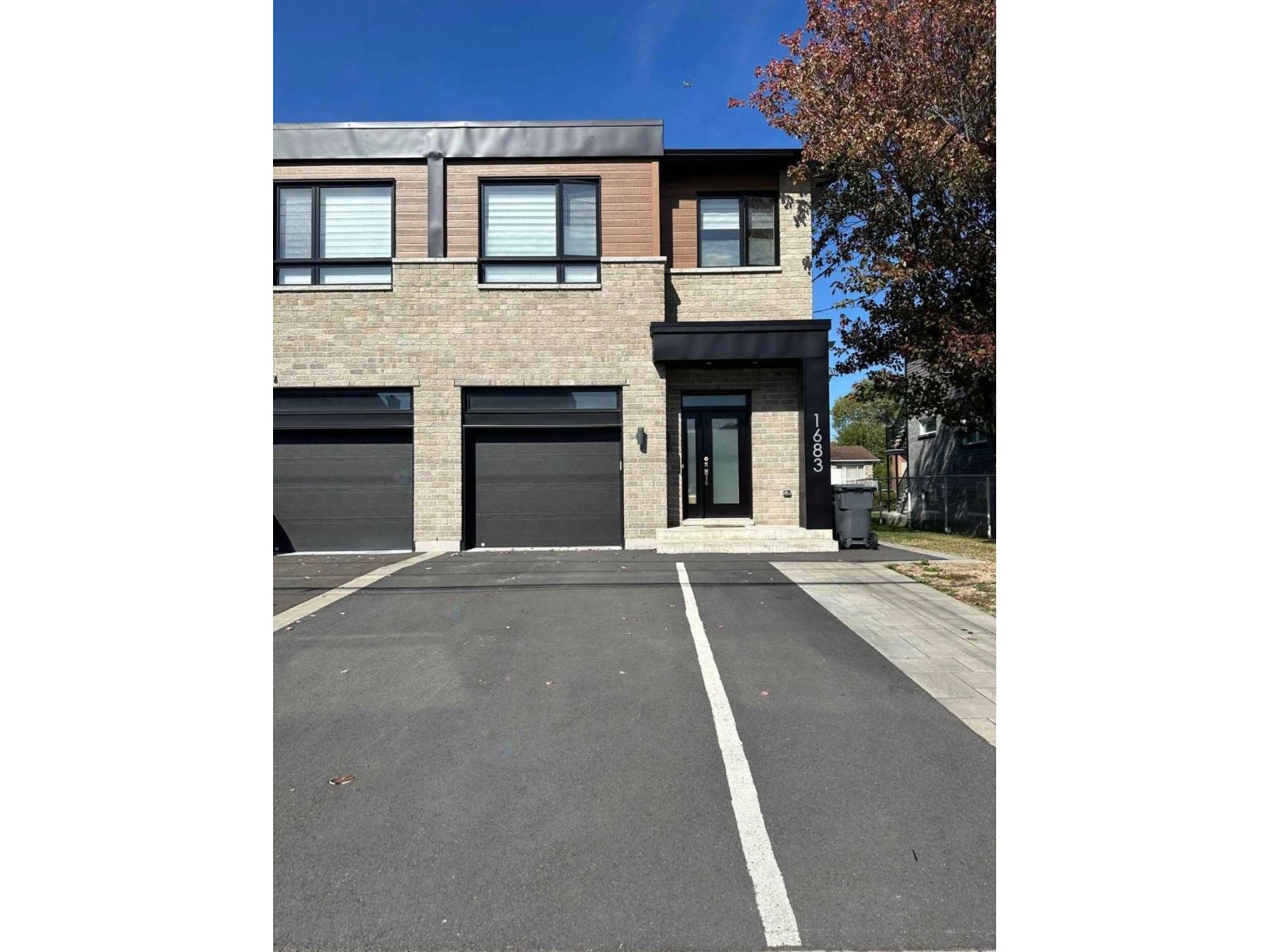 1683 Rue Holmes