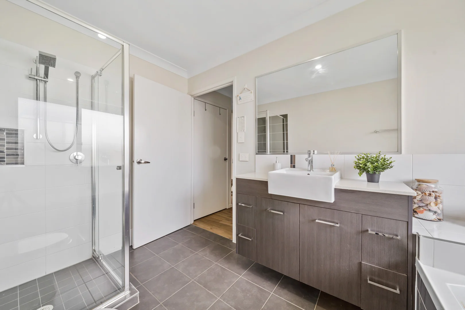 Additional image 14 of 2 Peel Street, Holmview QLD 4207