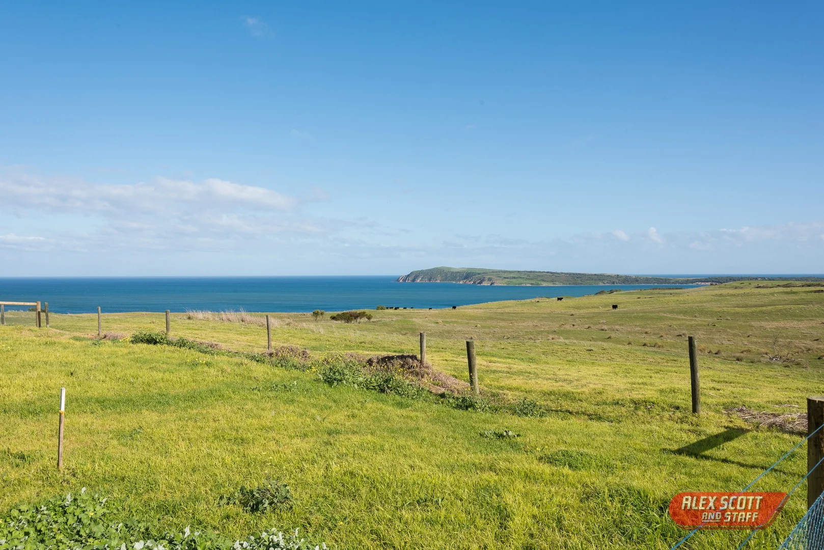 2 Sapphire View, San Remo VIC 3925