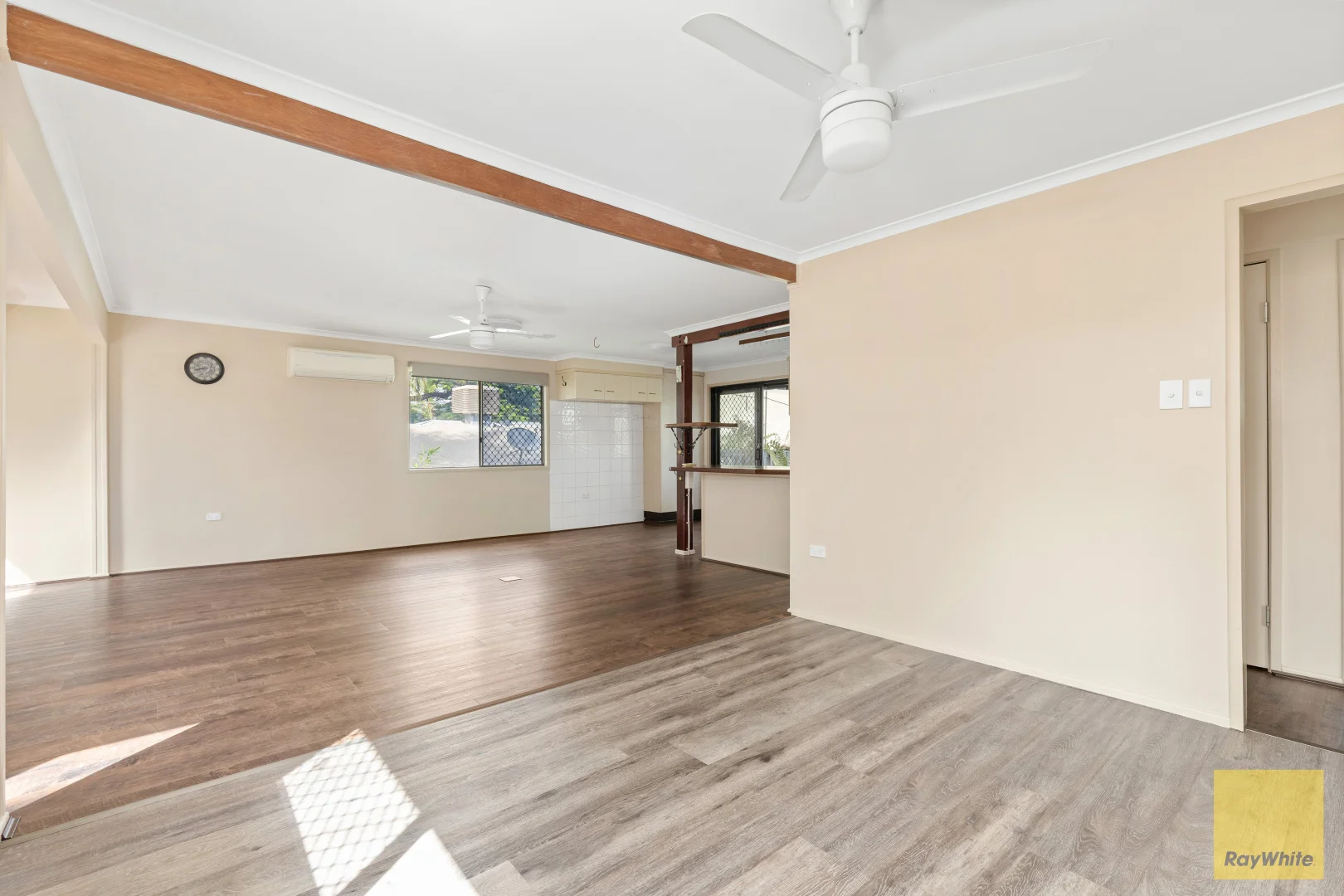 21 Diamond Avenue, Emerald QLD 4720 photo 5