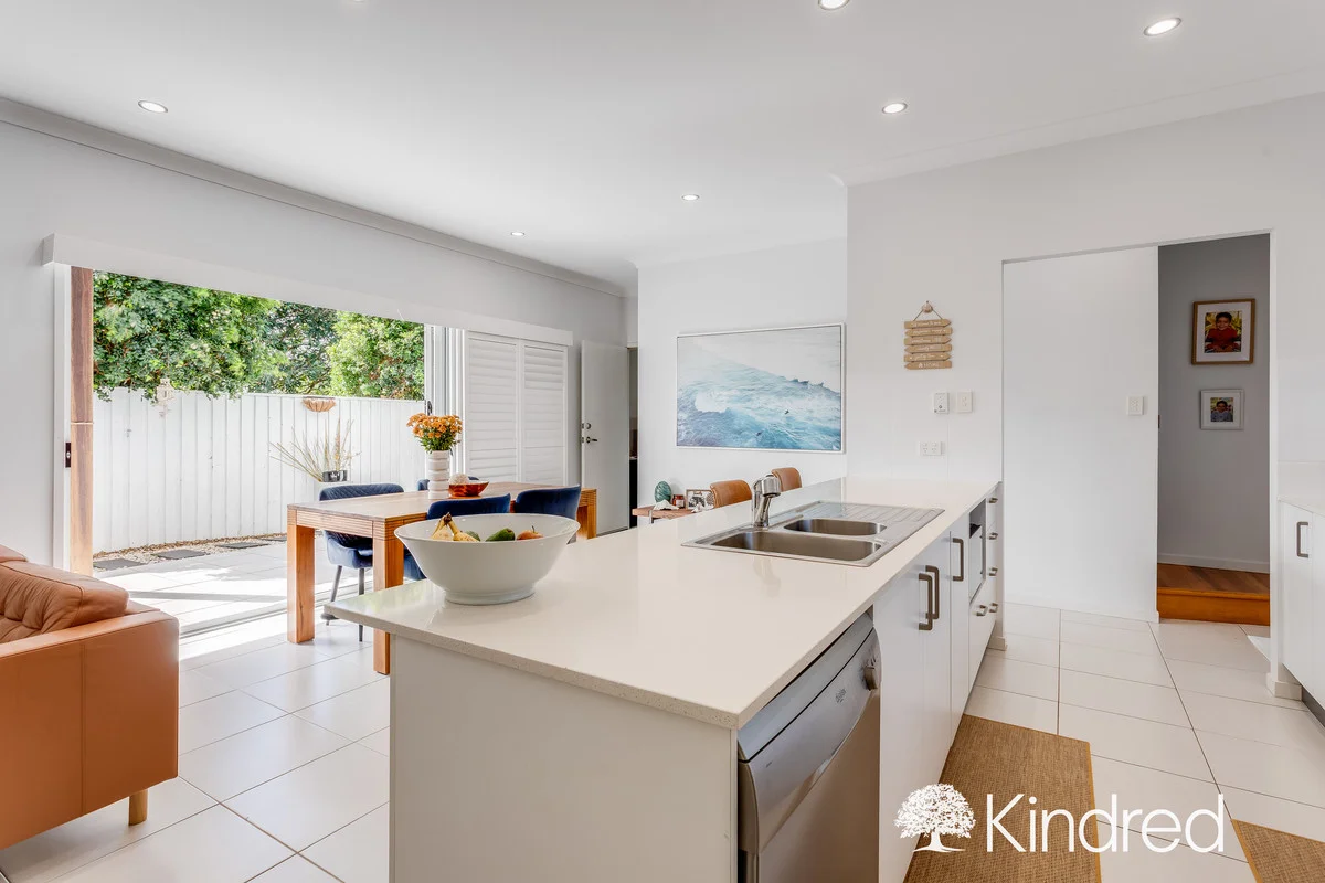 Additional image 4 of 2/45 Queen Street, Scarborough QLD 4020