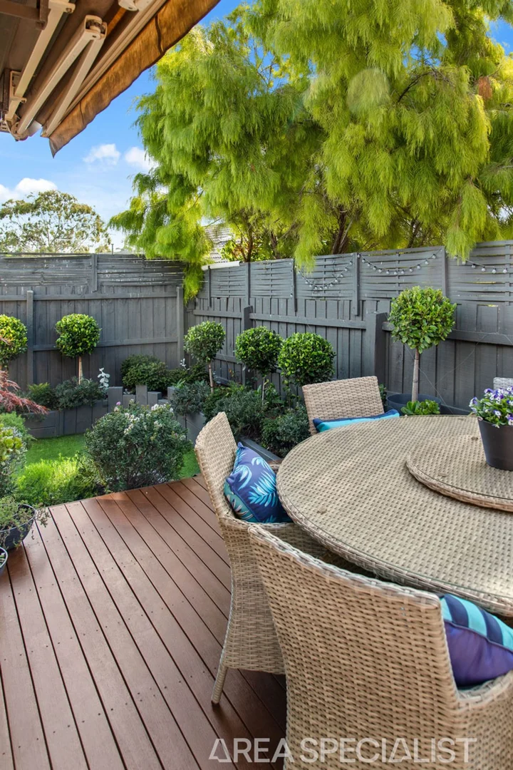 Additional image 19 of 4/12 Lucerne Avenue, Mornington VIC 3931